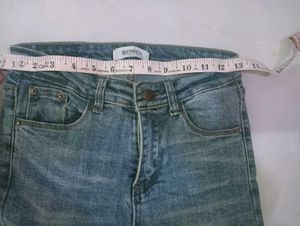 Ripped Skinny Jeans For Women