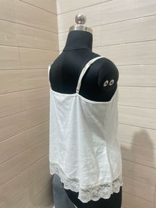 Pintresty 🌸White Lace Trim Cami Top