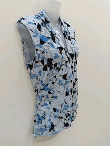 S Size SlimFit Top For Girls Sleeveless