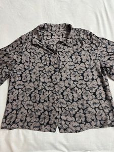 Vintage Floral Print Button-Up Shirt