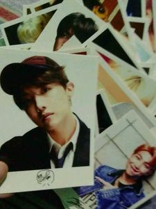 BTS photocards with Signature (Pack Of 16)
