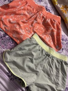 Yoga Shorts- M Set Of 2