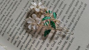 floral hair clip