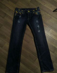 Flower Embroidery Denim Jeans