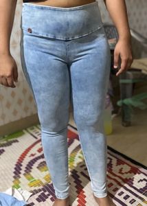 Stylish Blue Denim Jeggings