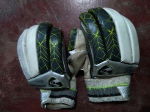 Batting Gloves For Cricket