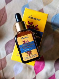 St.Botanica Goji Berry Sunscreen Serum