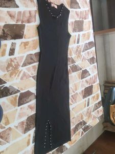 Elegant Black Midi Dress