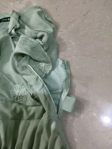 Beautiful One Piece Dress Bust 32