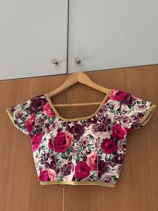 Floral padded blouse