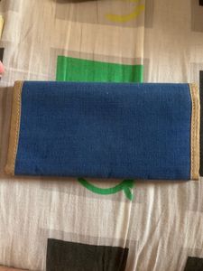 Blue Clutch