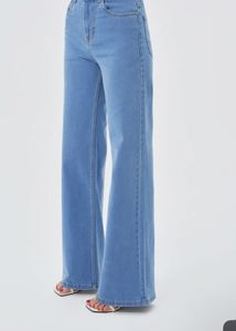 Light Wash Wide Leg Jeans