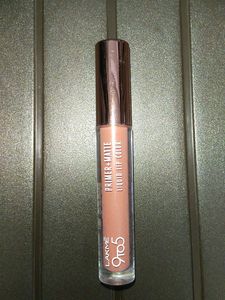 Lakme 9-5 Primer+Matte Lip colour