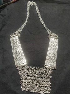 Vintage Style Silver Tone Statement Necklace