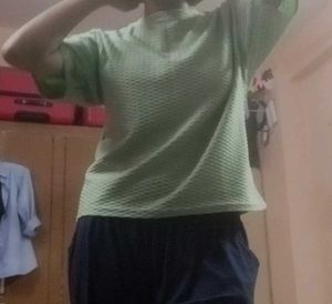 pastel green tshirt with cute teddy details