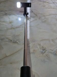 Black Selfie Stick