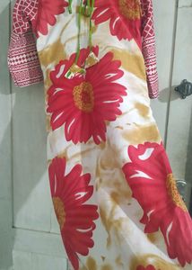 Floral Green White Red Suit Set 💚 ⚪🔴