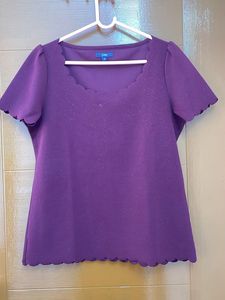 Maroon Causal Top