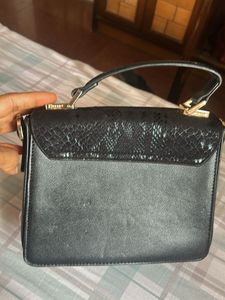 Bag Jus Lil Bit Damage On Handle Pic Uploaded