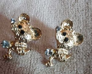Designer  Korean Figure  Ear  Studs Or Tops