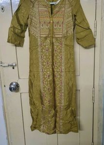 Aurelia Straight Fit Kurta