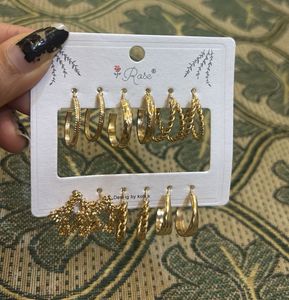 Earrings Set