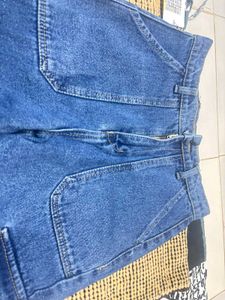 Women&#39;s Jeans