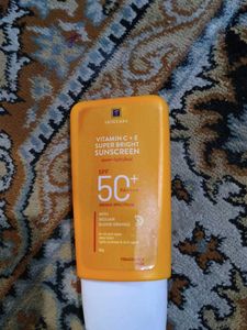 TSKINCARE Super Bright Sunscreen