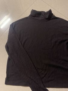 H&amp;M Black Knitted Turtle Neck