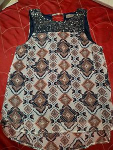 Half Sleeves Beautifull Top 🌸💟