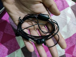 K19 powerful Bass earphone (wired)