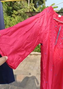 Dark Pink Embroidered Kurta