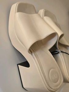 ZARA Airfit White Platform Sandals