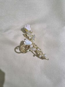 Korean Golden N Pink Tulip Hair Clutcher