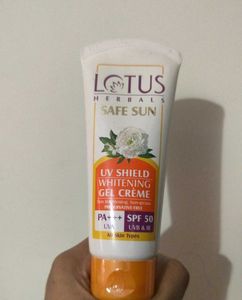Lotus Herbals Sunscreen
