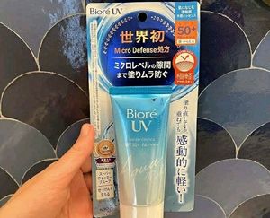 Biore Aqua Essence