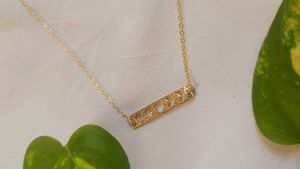 Phase Moon Chain