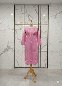 Elegant Pink Embroidered Kurta