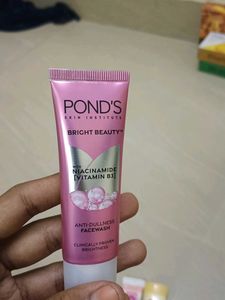 Skincare Bundle: Vaseline, Pond&#39;s &amp; More