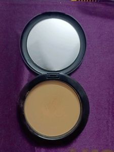 Maybelline Fit Me Compact