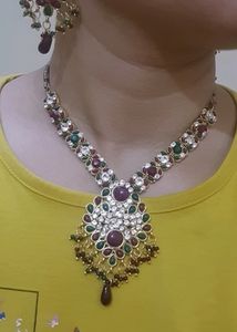 Necklace Set