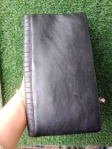 It&#39;s Very  Gorgeous Handsome Clutch