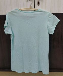 Pretty Ice Blue Tshirt 👕