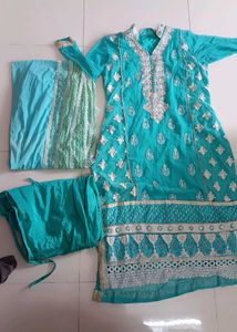 Elegant Embroidered Kurta Set