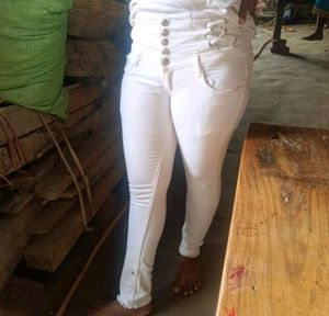 Women Jeans 6 Buttons