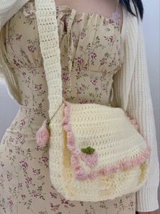 Crochet Messenger Bag!!