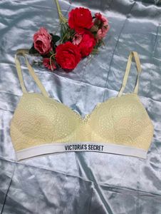 Victoria&#39;s Secret Bra
