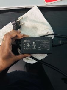 HP Original Charger