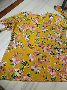 Top Yellow