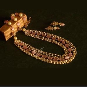 Pearl Necklace Set with Earrings